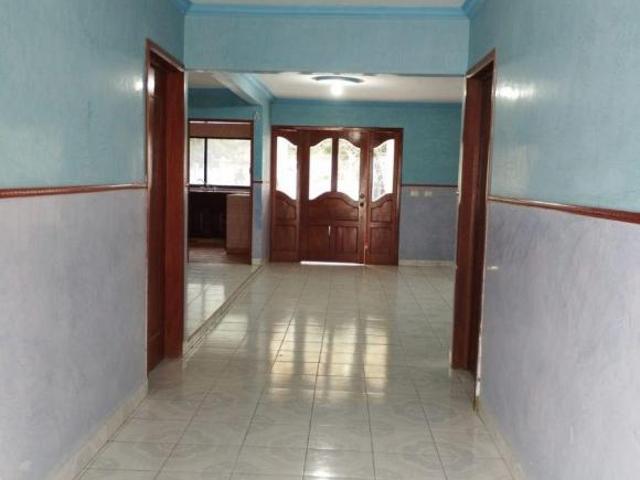 Casa con 541 m² superficie de terreno, 2 habitaciones en venta en Congregacion Rinconada