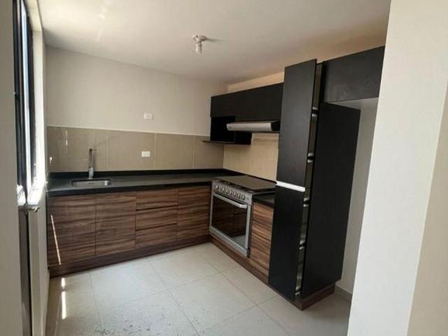 Casa con 71 m² superficie de terreno y 3 recámaras en venta atras de volkswagen