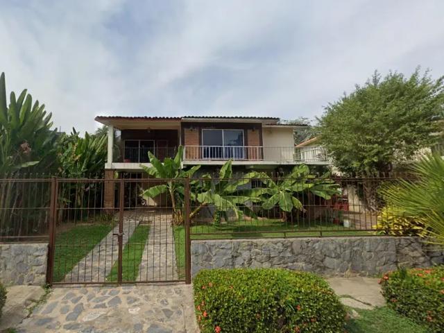 Casa en venta en Zihuatanejo de Azueta, Guerrero