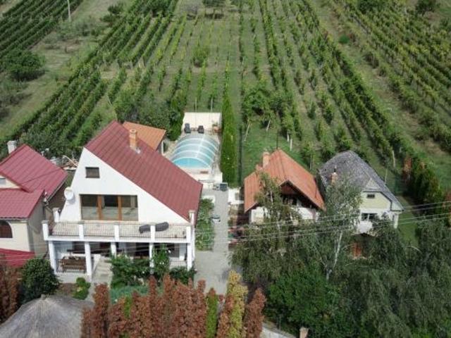 Villa Indipendente in vendita a Itala, Sicilia