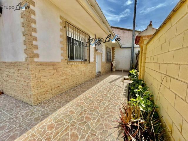 Casa en venta en Totana