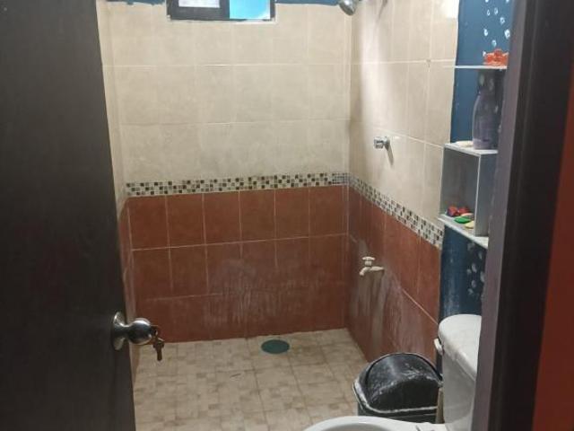 CASA CON BUENA UBICACION