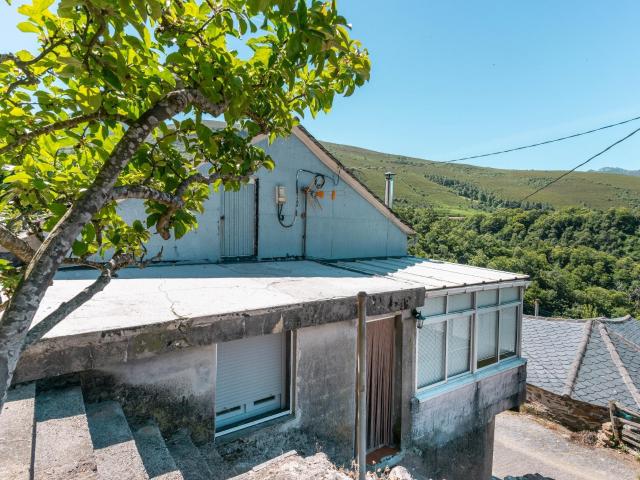 Casa en venta en Ibias, Tormaleo