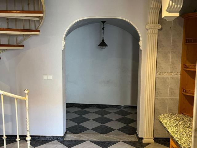 Casa en venta en Baena, Andalucía
