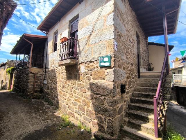 Casa en venta en Barbadás, Ourense