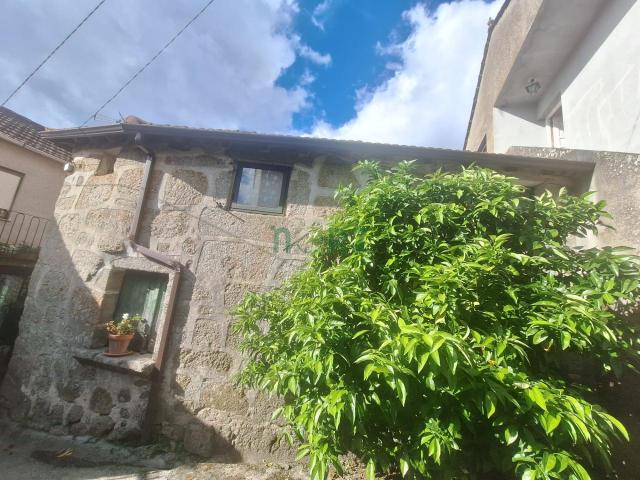 Casa en venta en Leiro, O Ribeiro
