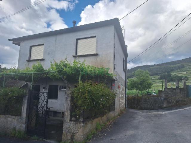 Casa en venta en Leiro, O Ribeiro