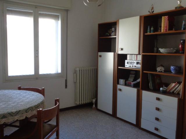 Villa Indipendente in vendita a Villaggio Satellite, Ferrara