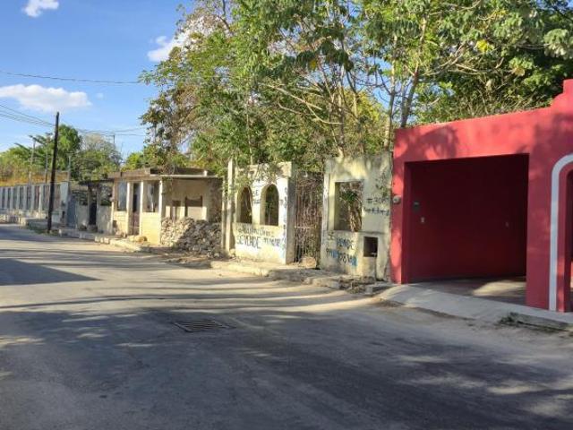 Casa con jardín frutal y gran terreno en Izamal ¡Acepta Bitcoin!