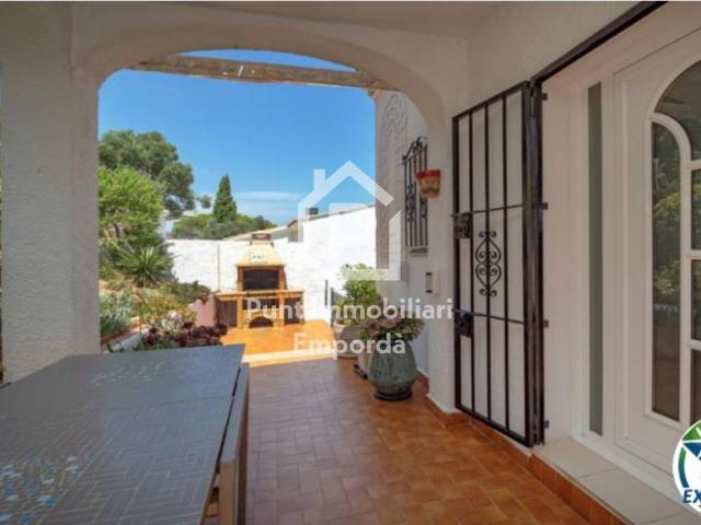 Casa en venta en Alt Empordà, Catalunya