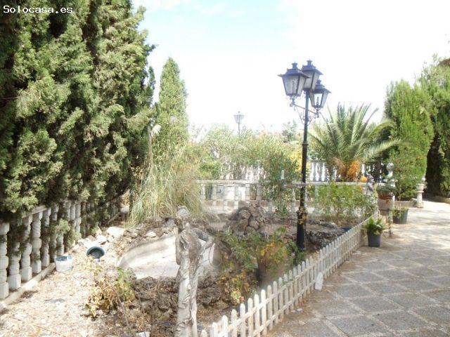 Casa en venta en Torreperogil, Andalucía