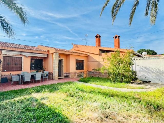 Casa en alquiler en Los Navegantes, Campo de Gibraltar