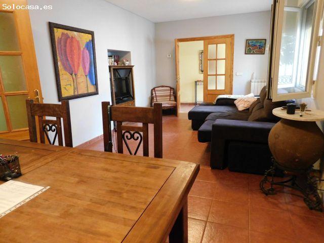 Casa en venta en Casarrubuelos