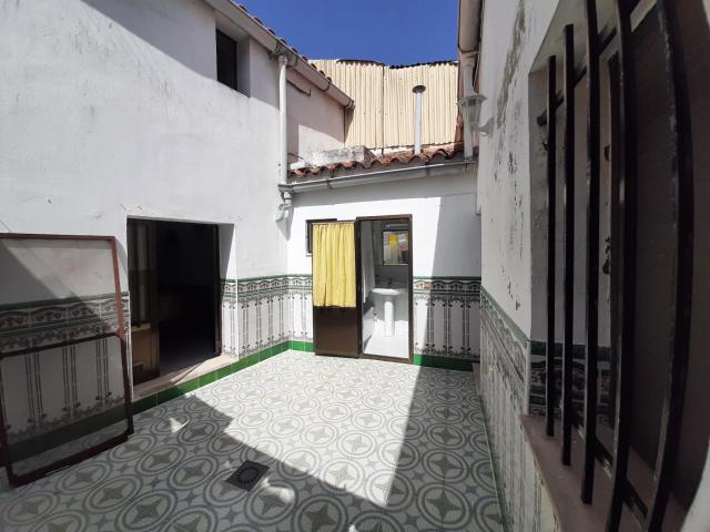Casa en venta en Montánchez, Extremadura