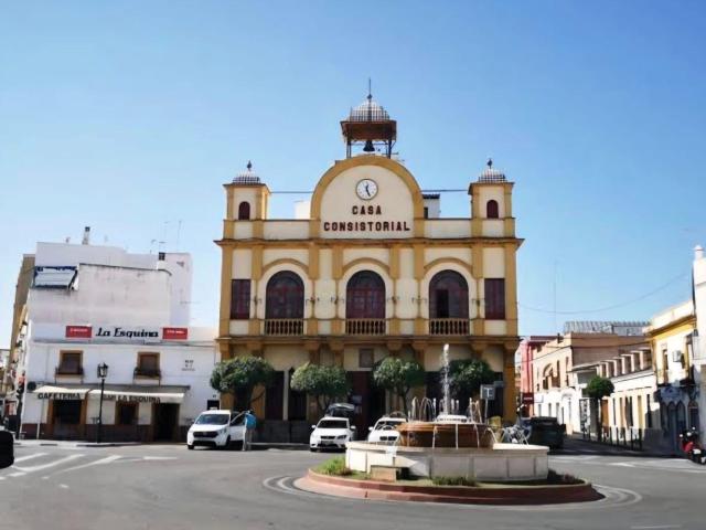 Casa en venta en Camas, Andalucía