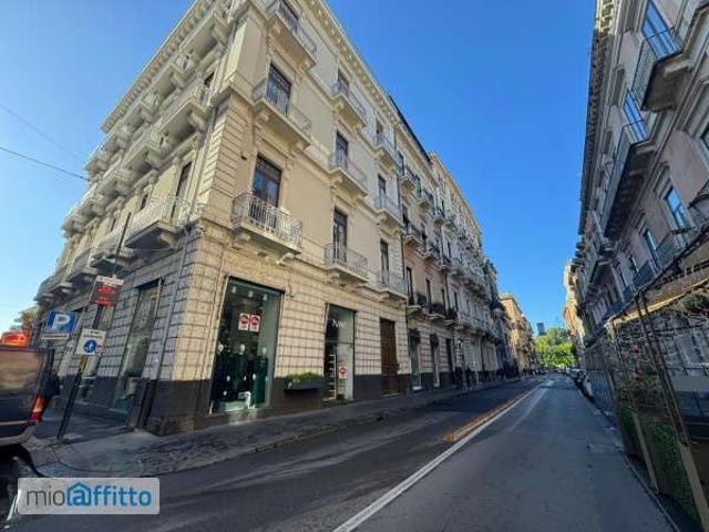 Villa Indipendente in affitto a Borgo-Sanzio, Catania