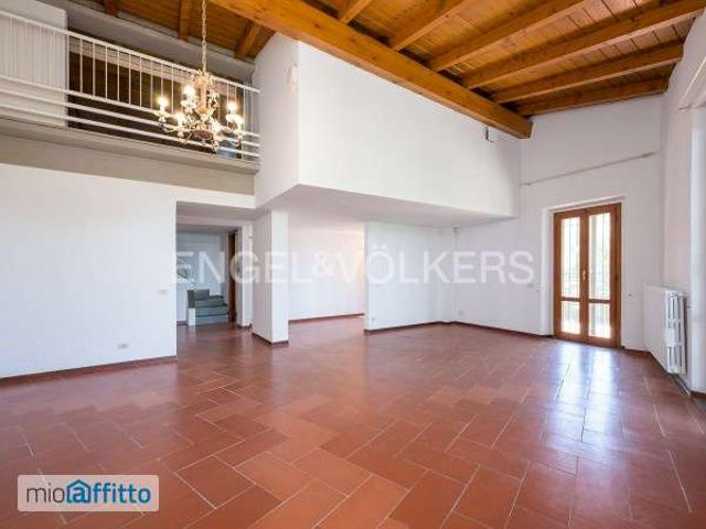 Villa Indipendente in affitto a Quartiere 4, Firenze