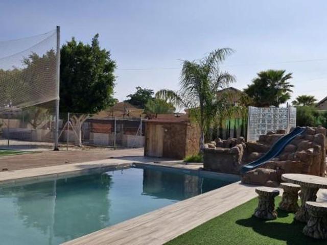 Casa en alquiler en Elche