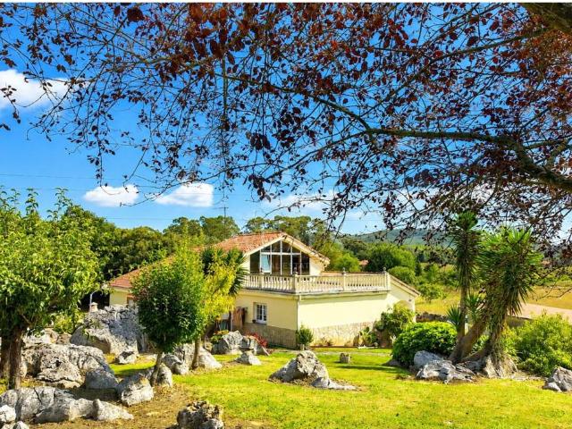 Chalet en venta en Castillo Siete Villas, Arnuero