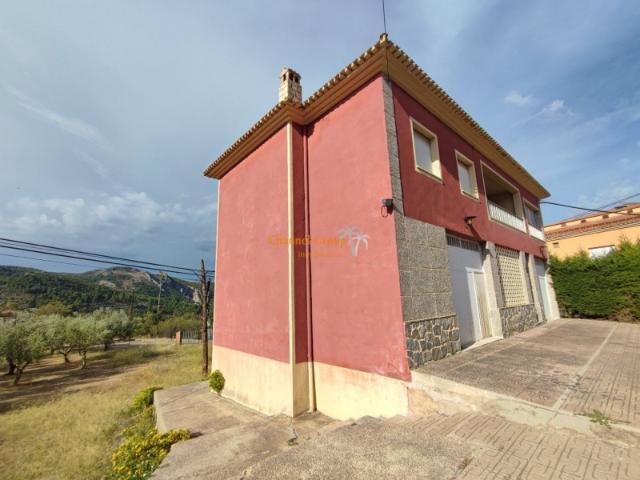 Casa en venta en el Comtat, Valencia