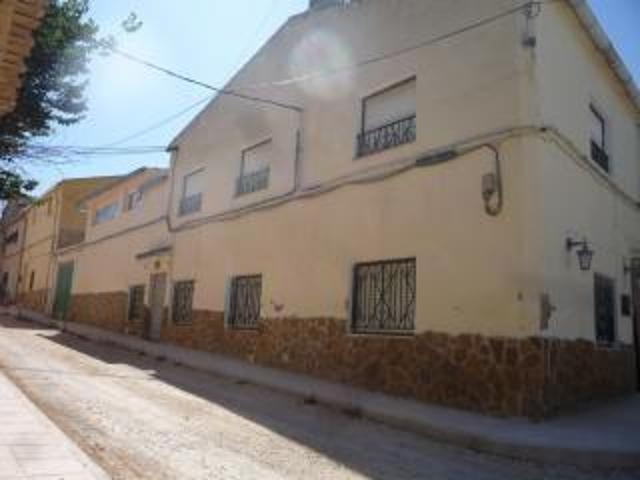 Casa en venta en El Pinós, les Enzebres