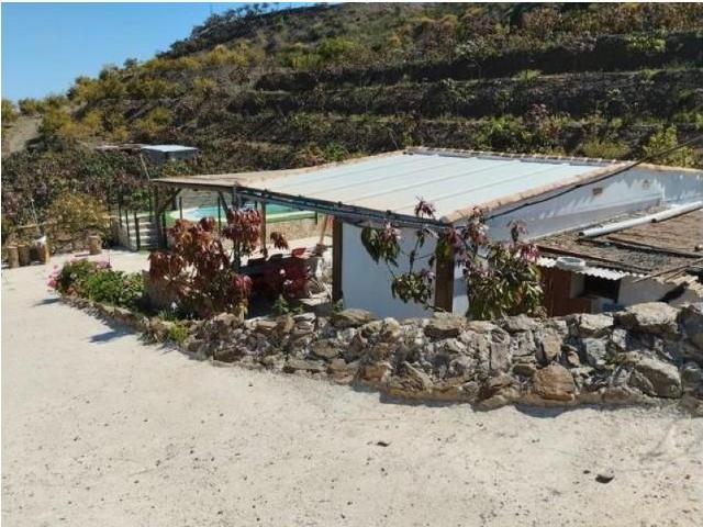 Casa en venta en Benajarafe, La Axarquía