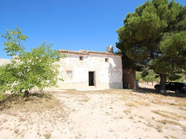 Casa en venta en Yecla