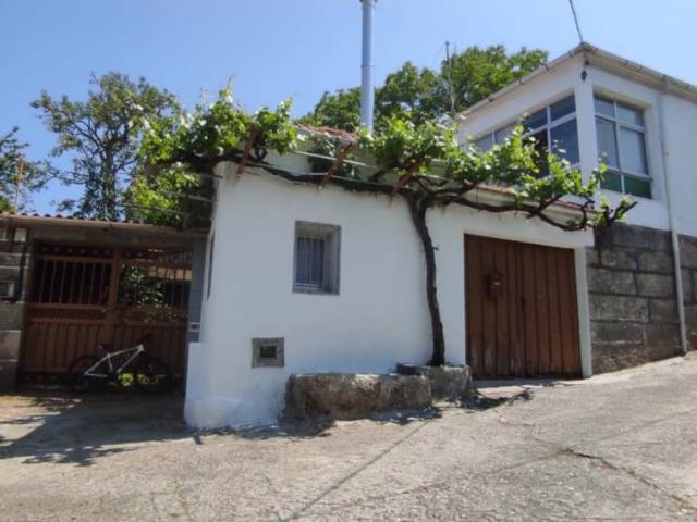 Casa en venta en A Bola