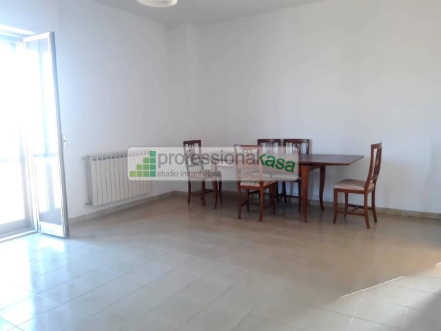 Villa Indipendente in vendita a Montenero di Bisaccia, Molise