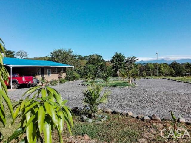Casa Con Vista Al Mar En Guabino, Lajas De Tole, Chiriquí