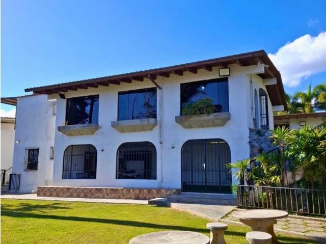 Casa en venta en Los Guayabitos, Caracas