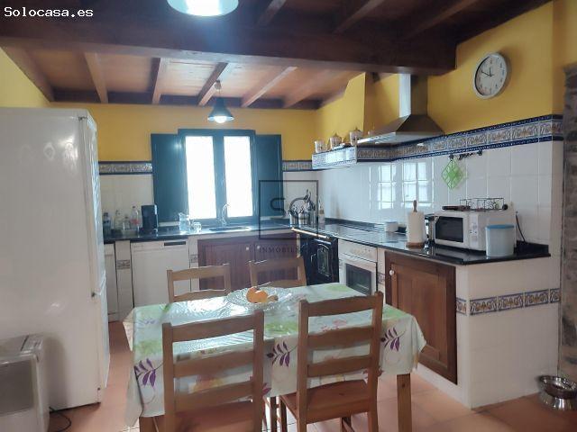 Casa en venta en Cervo, Ferrol