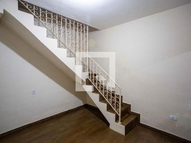 Casa aluguel em Jardim Maria Helena, Diadema