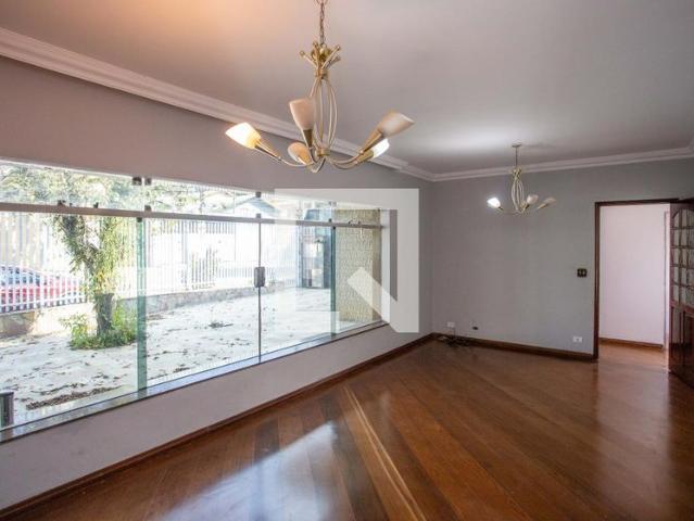 Casa aluguel em Região Imediata de São Paulo, Região Metropolitana de São Paulo