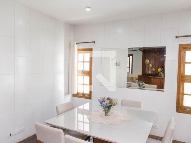 Casa aluguel em Região Imediata de São Paulo, Região Metropolitana de São Paulo