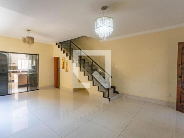 Casa aluguel em Região Imediata de São Paulo, Região Metropolitana de São Paulo