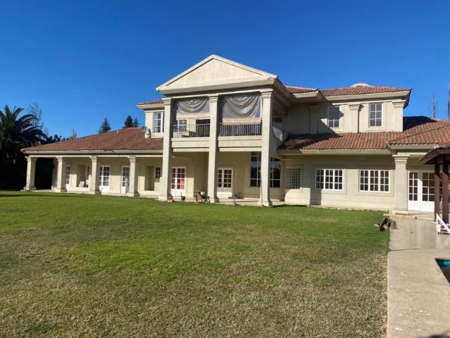 CASA CONDOMINIO ALGARROBAL CHICUREO