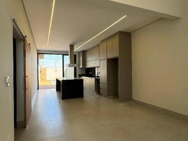 Casa venda em Região Imediata de Ribeirão Preto, Região Metropolitana de Ribeirão Preto