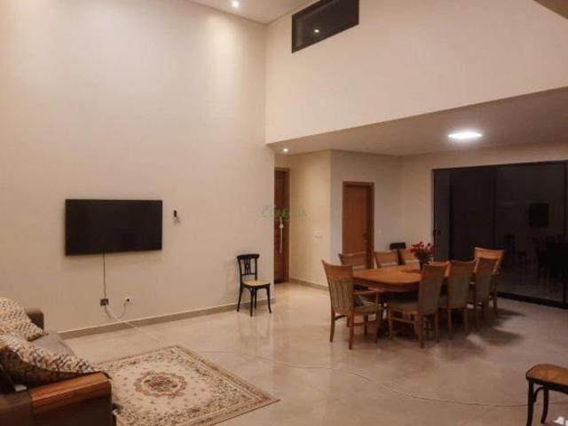 Casa venda em Região Geográfica Imediata de Londrina, Londrina