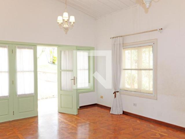 Casa aluguel em Vinhedo