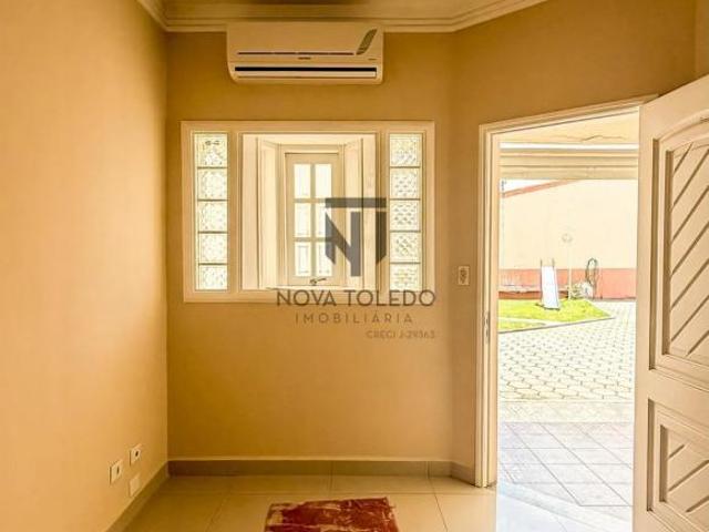 Casa venda em Região Imediata de São José dos Campos, Região Metropolitana do Vale do Paraíba e Litoral Norte