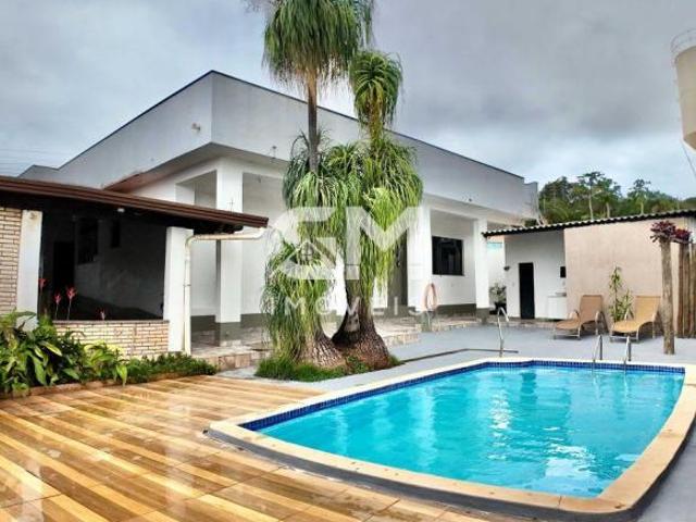Casa venda em Região Geográfica Imediata do Distrito Federal, Região Integrada de Desenvolvimento do Distrito Federal e Entorno