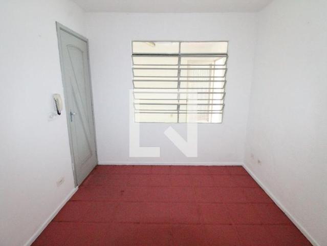 Casa aluguel em Região Imediata de São José dos Campos, Região Metropolitana do Vale do Paraíba e Litoral Norte