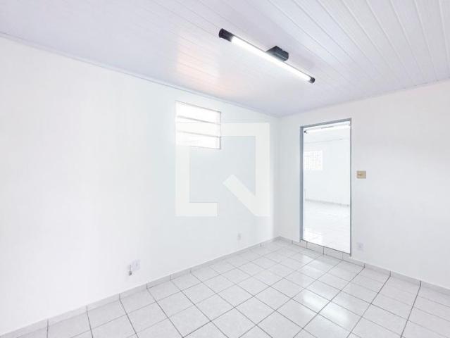 Casa aluguel em Região Imediata de São José dos Campos, Região Metropolitana do Vale do Paraíba e Litoral Norte