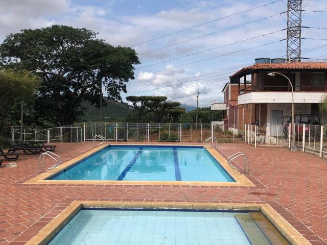 Casa en arriendo en Oriental, Los Patios