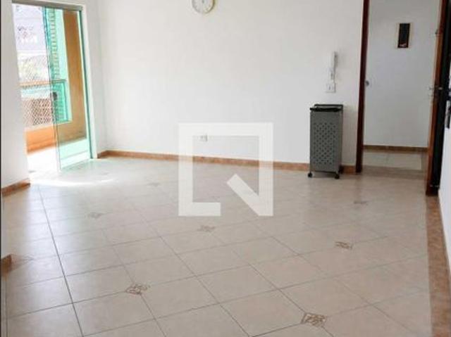 Casa aluguel em Região Imediata de São José dos Campos, Região Metropolitana do Vale do Paraíba e Litoral Norte