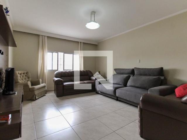 Casa aluguel em Região Imediata de São Paulo, Região Metropolitana de São Paulo