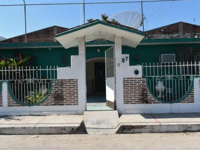 Casa Constantino Villaseñor #87 – SAL03012023524ML