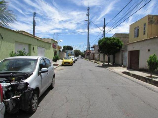 Casa venda em Pedra Azul 2ª Seção, Contagem