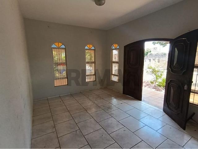Casa aluguel em Lins